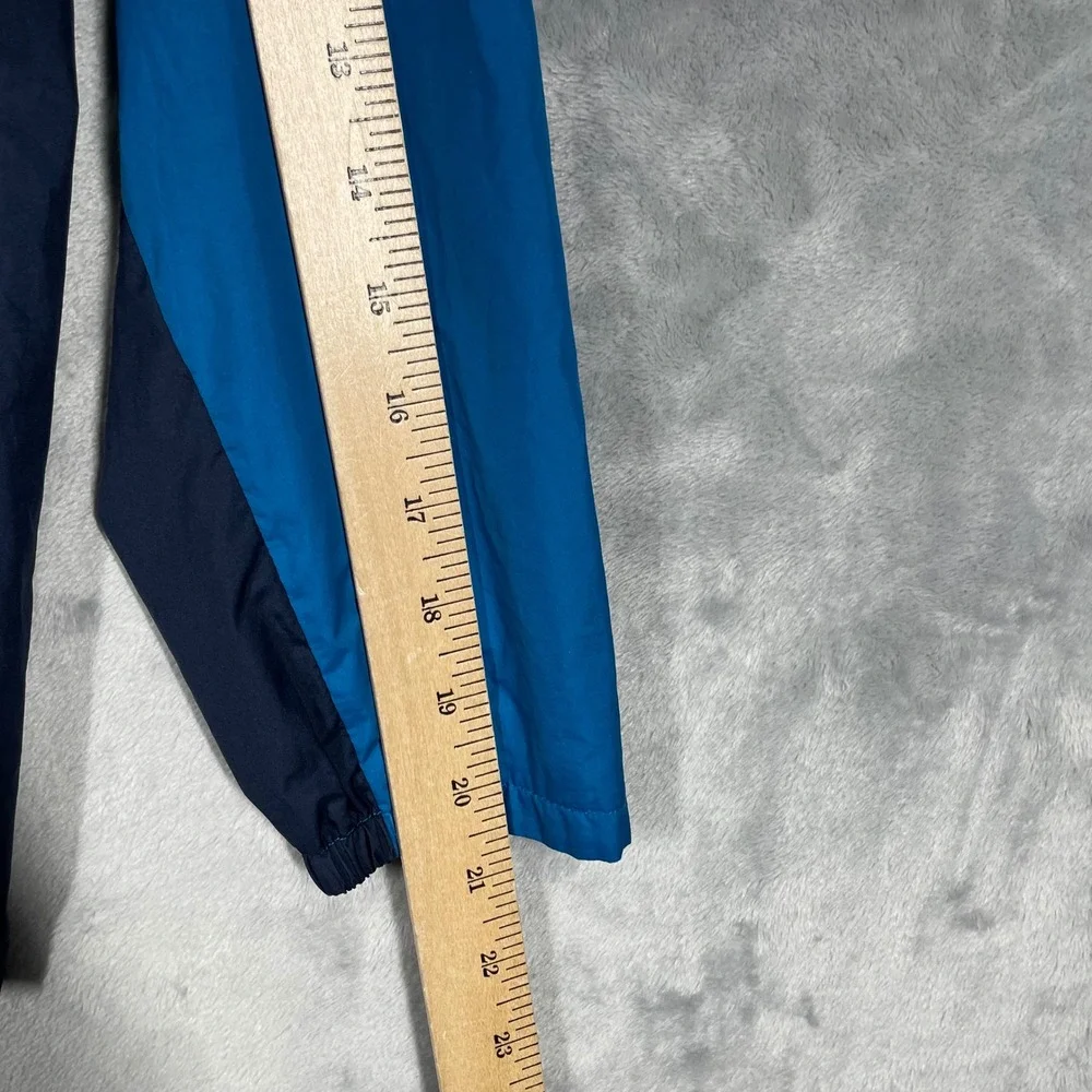 Patagonia Boys Light & Variable Hooded Jacket Blue Large 12 64345 Windbreaker